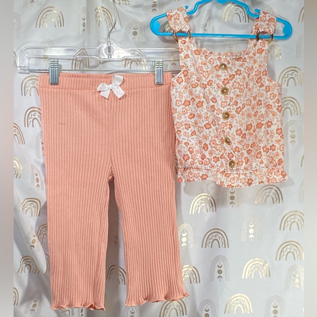 Nicole Miller Orange And White Patterned Garment